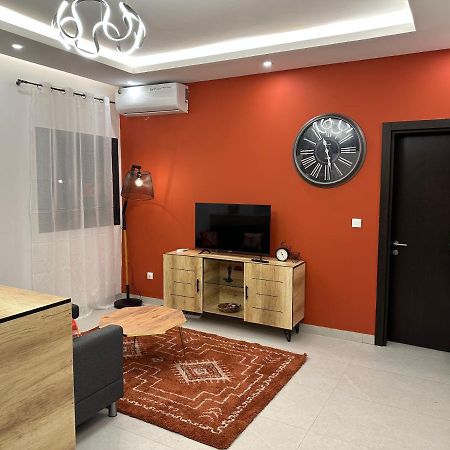 Luxueux Appartements - 2 Pieces Ou 4 Pieces - Quartiers Prises D'Almadies Et Ngor" Dakar Exterior foto