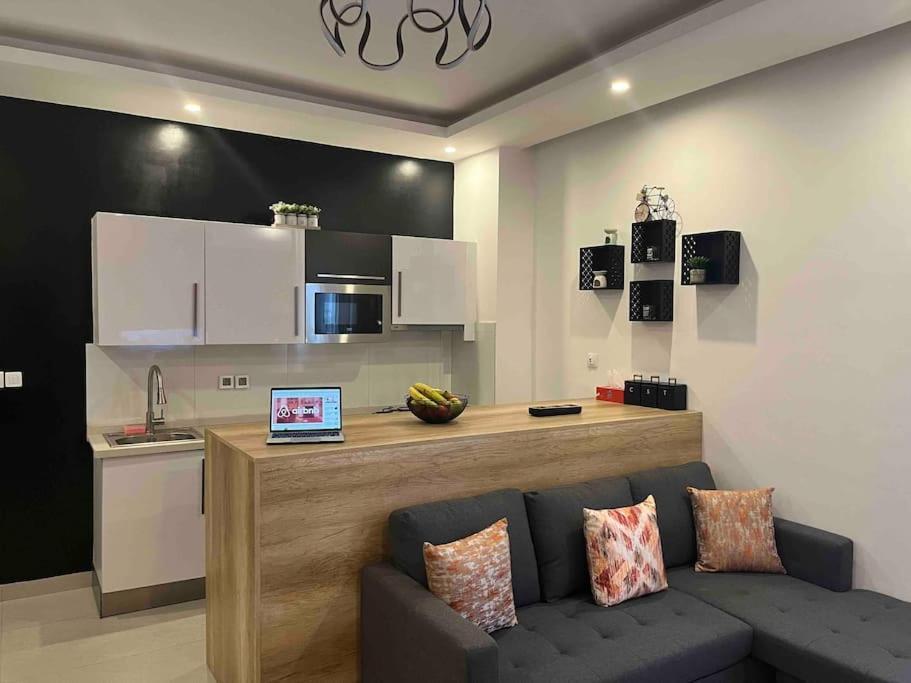 Luxueux Appartements - 2 Pieces Ou 4 Pieces - Quartiers Prises D'Almadies Et Ngor" Dakar Exterior foto